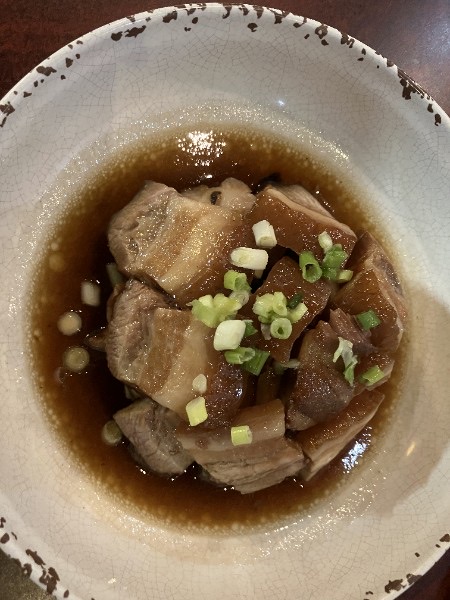 Braised pork belly with scallions